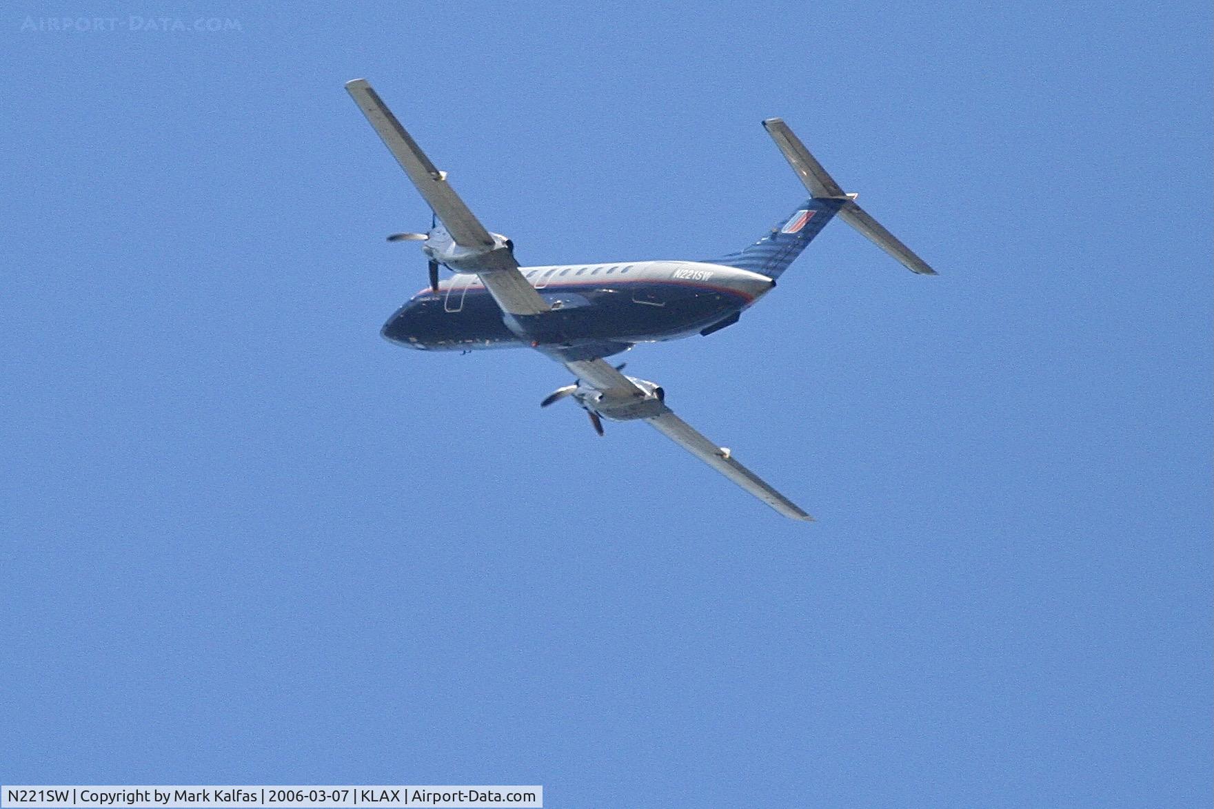 N221SW, 1994 Embraer EMB-120ER Brasilia C/N 120.290, SkyWest/United Express Embraer EMB-120ER Brasilia N221SW departing 25R LAX