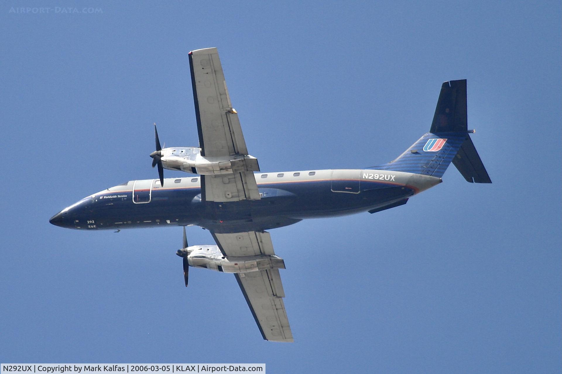 N292UX, 1994 Embraer EMB-120ER Brasilia C/N 120292, SkyWest /United Express Embraer EMB-120ER Brasilia N292UX departing 25R LAX