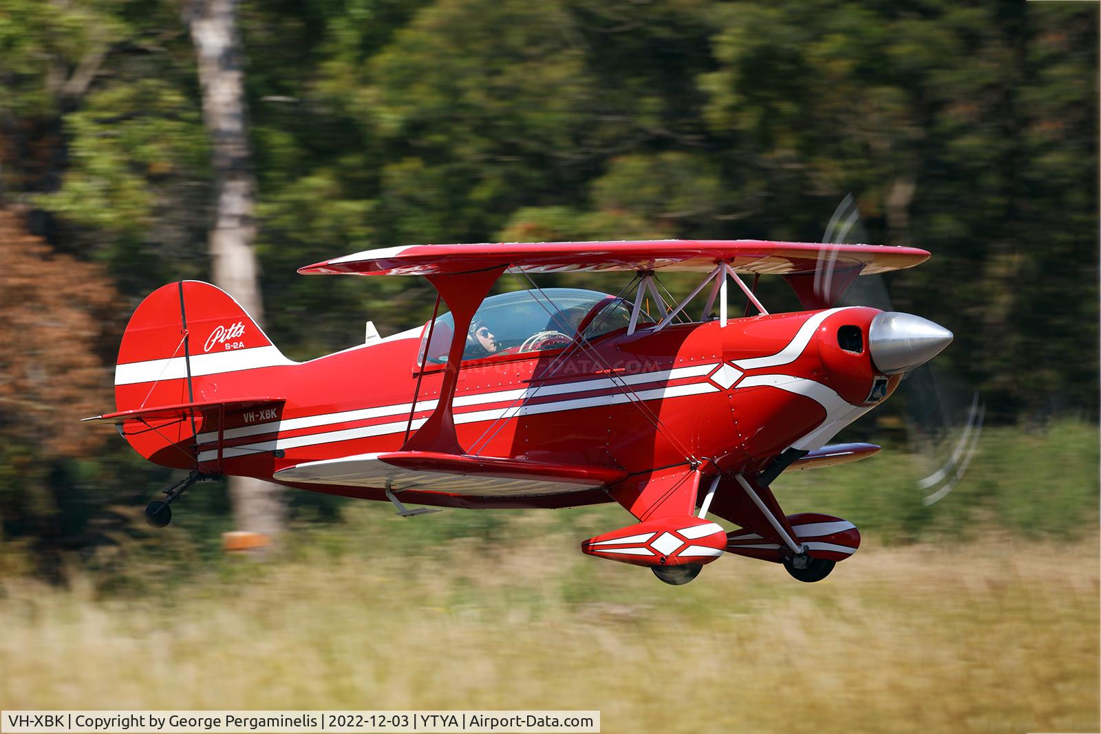VH-XBK, 1975 Pitts S-2A Special C/N 2109, Antique Aeroplane Assn of Australia Christmas toy run.