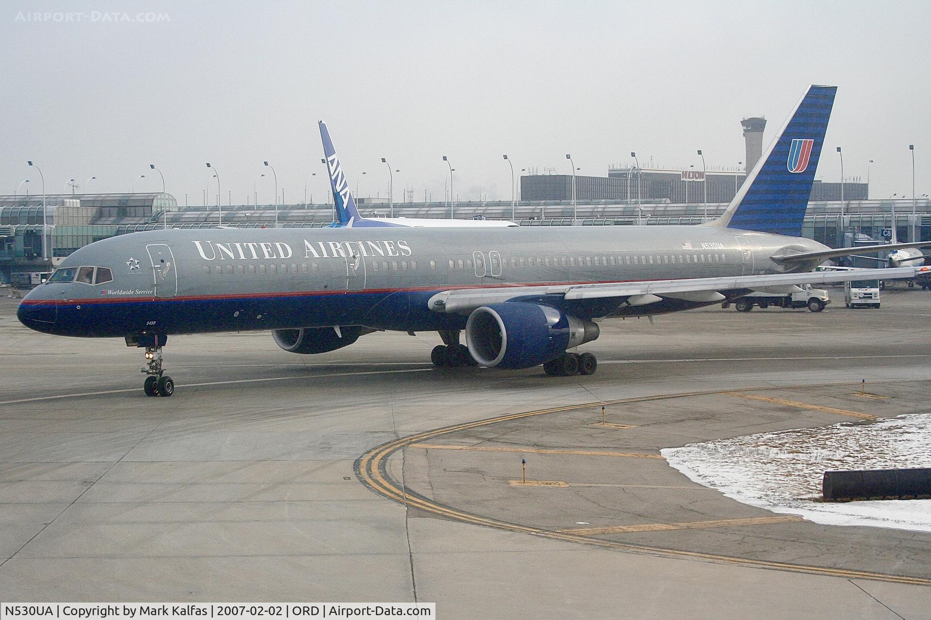N530UA, 1991 Boeing 757-222 C/N 25043, United Airlines Boeing 757-222, N530UA taxiing not at ORD