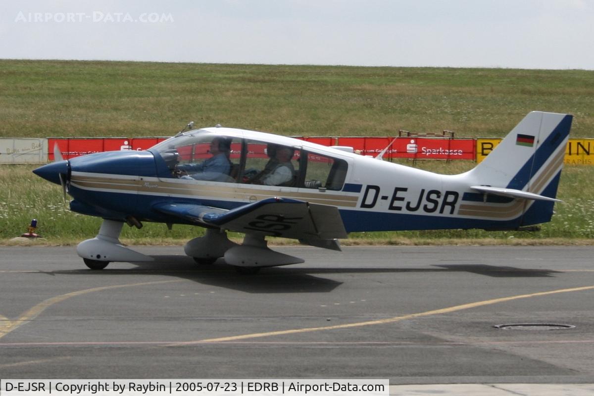 D-EJSR, Robin DR-400-180S Regent Regent C/N 2085, VIP arrival