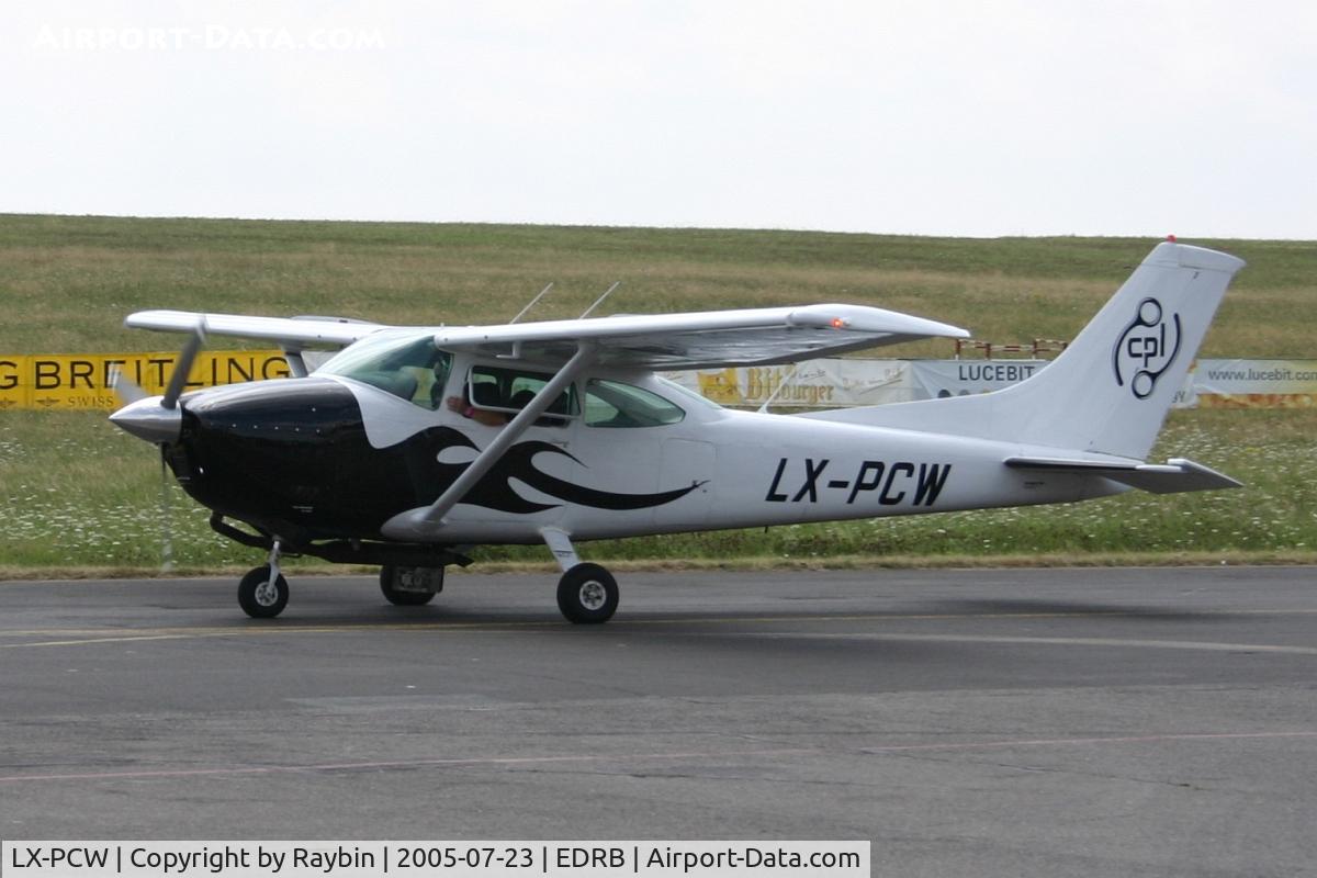 LX-PCW, 1978 Cessna 182Q Skylane Skylane C/N 182-66467, CPL means 