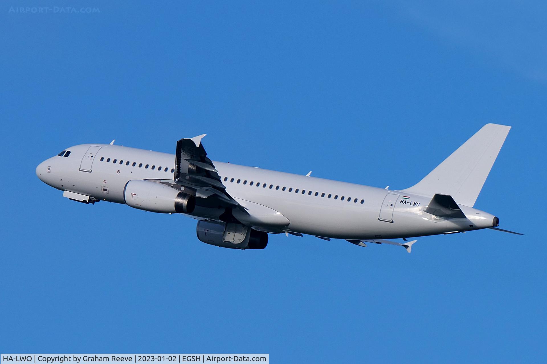 HA-LWO, 2012 Airbus A320-232 C/N 5123, Departing from Norwich.