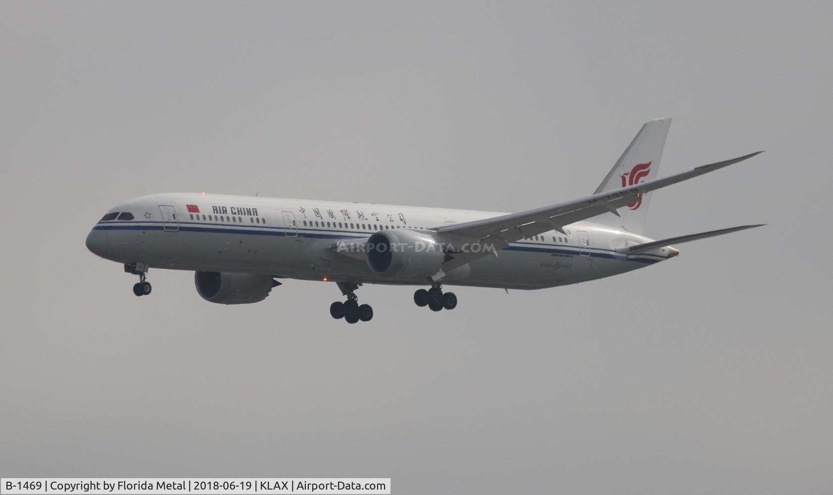 B-1469, 2017 Boeing 787-9 Dreamliner Dreamliner C/N 34317, Air China 787-9 zx