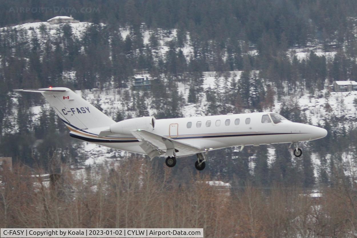 C-FASY, 2016 Cessna 525B CitationJet CJ3 C/N 525B-0489, Arrival from Santa Barbara (SBA).