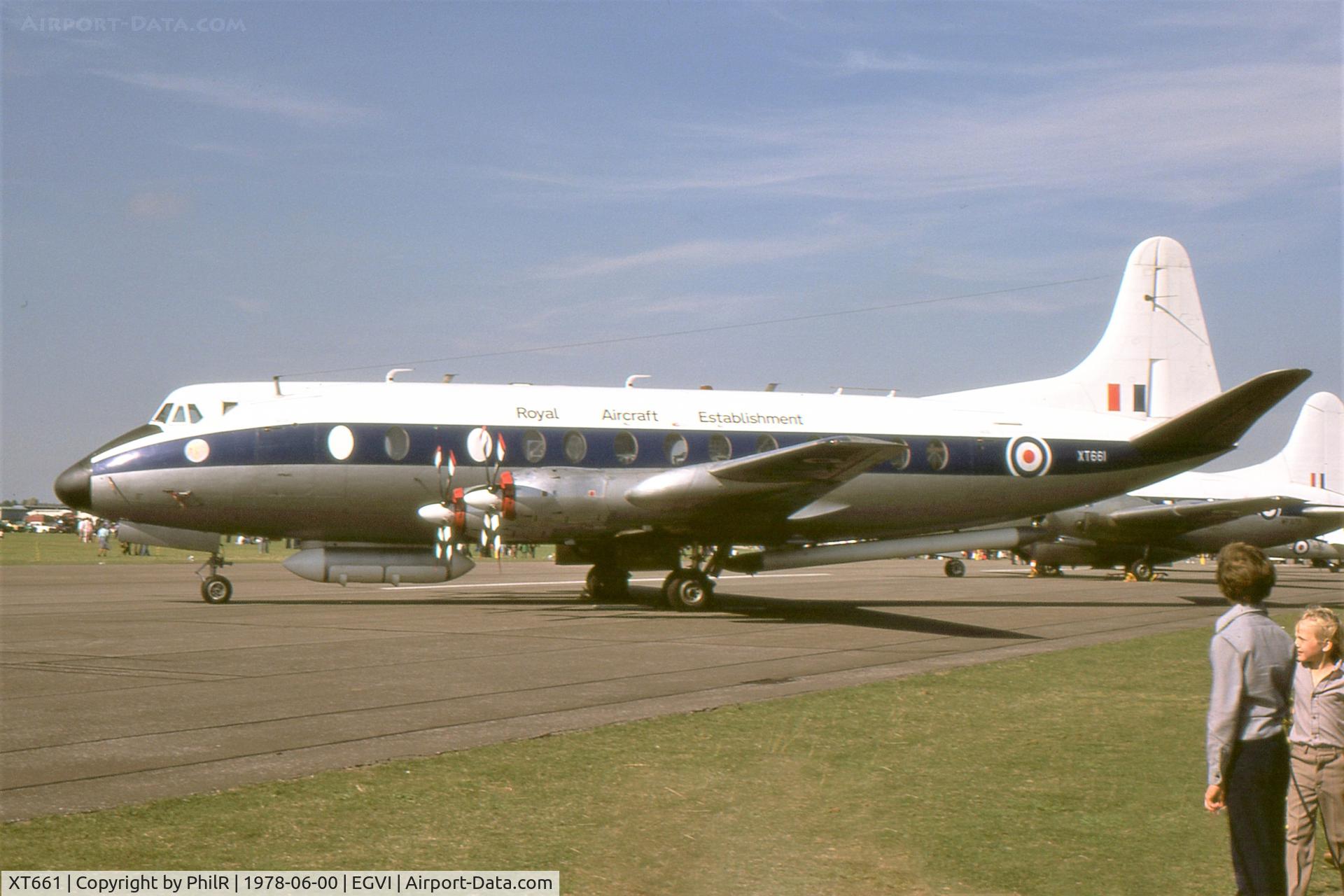 XT661, 1961 Vickers Viscount 838 C/N 371, XT661 Vickers V838 Viscount RAE IAT