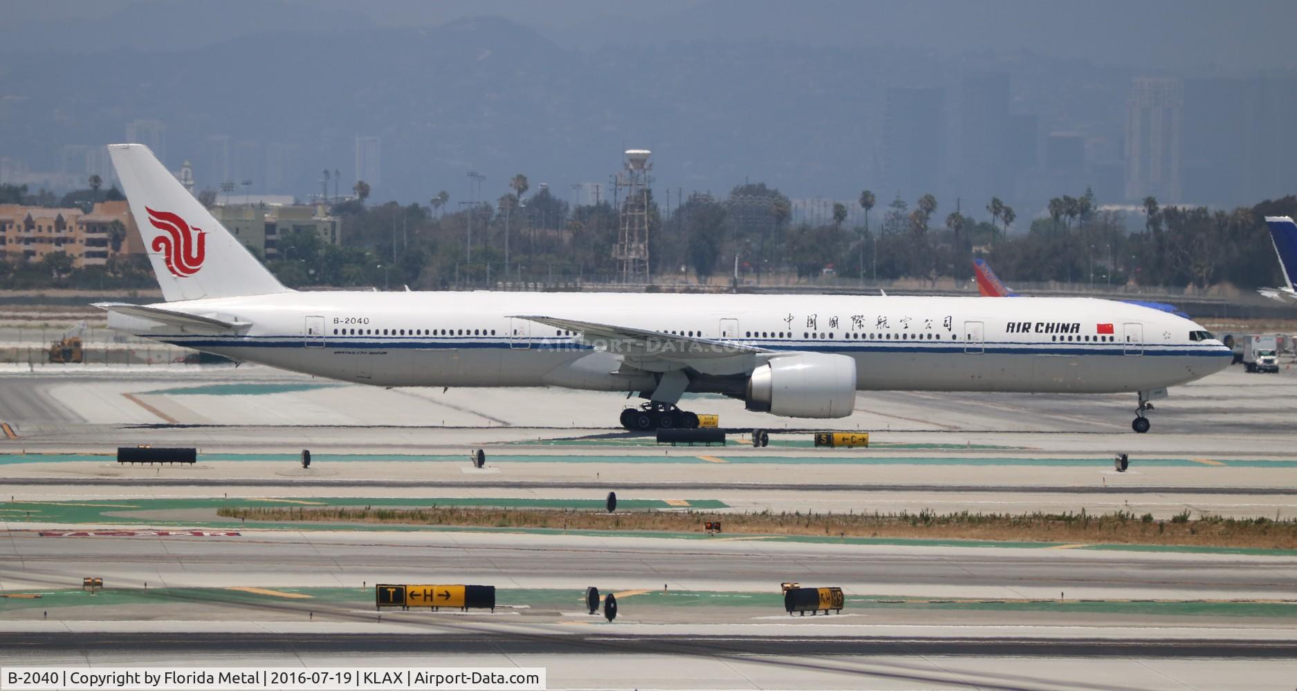 B-2040, 2013 Boeing 777-39L/ER C/N 38680, Air China 777-300 zx