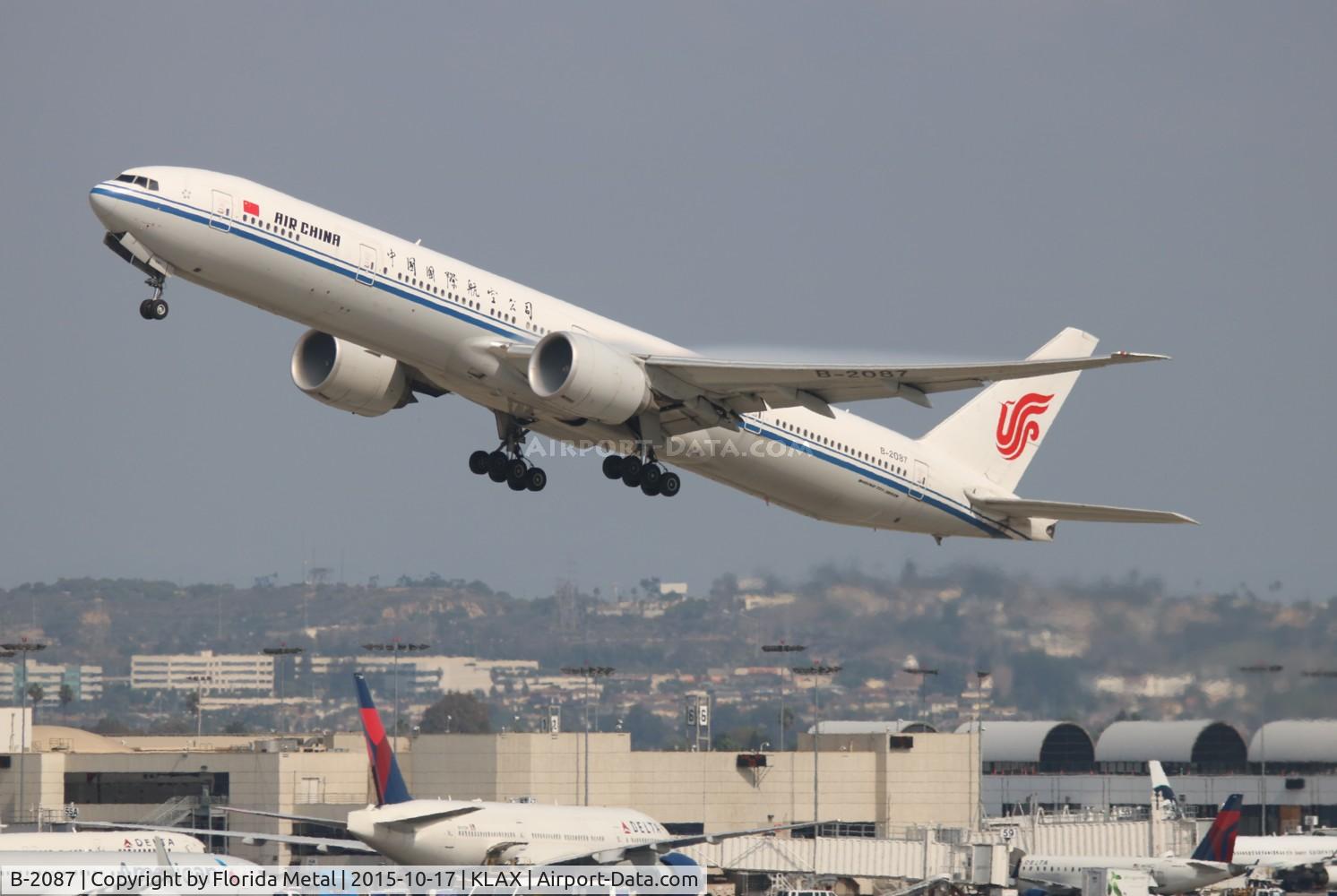 B-2087, 2011 Boeing 777-39L/ER C/N 38672, Air China 777-300 zx