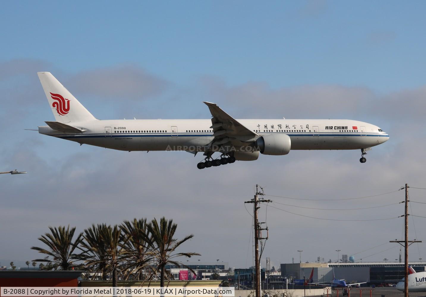 B-2088, 2011 Boeing 777-39L/ER C/N 38668, Air China 777-300 zx