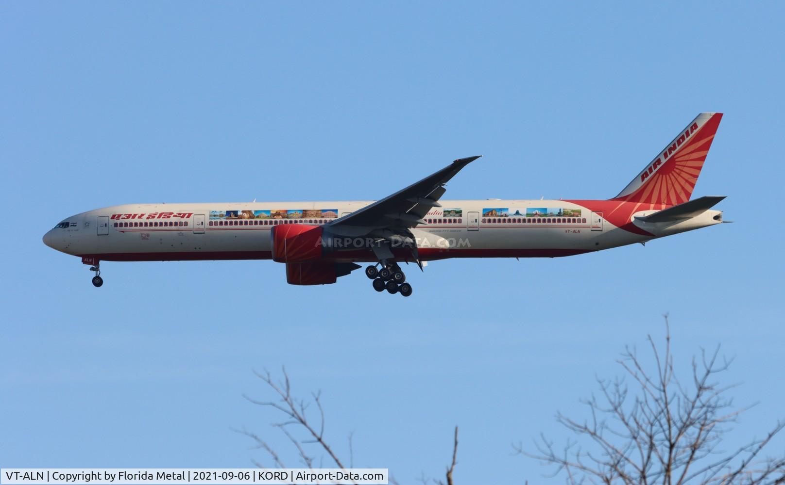 VT-ALN, 2008 Boeing 777-337/ER C/N 36312, ORD 2021