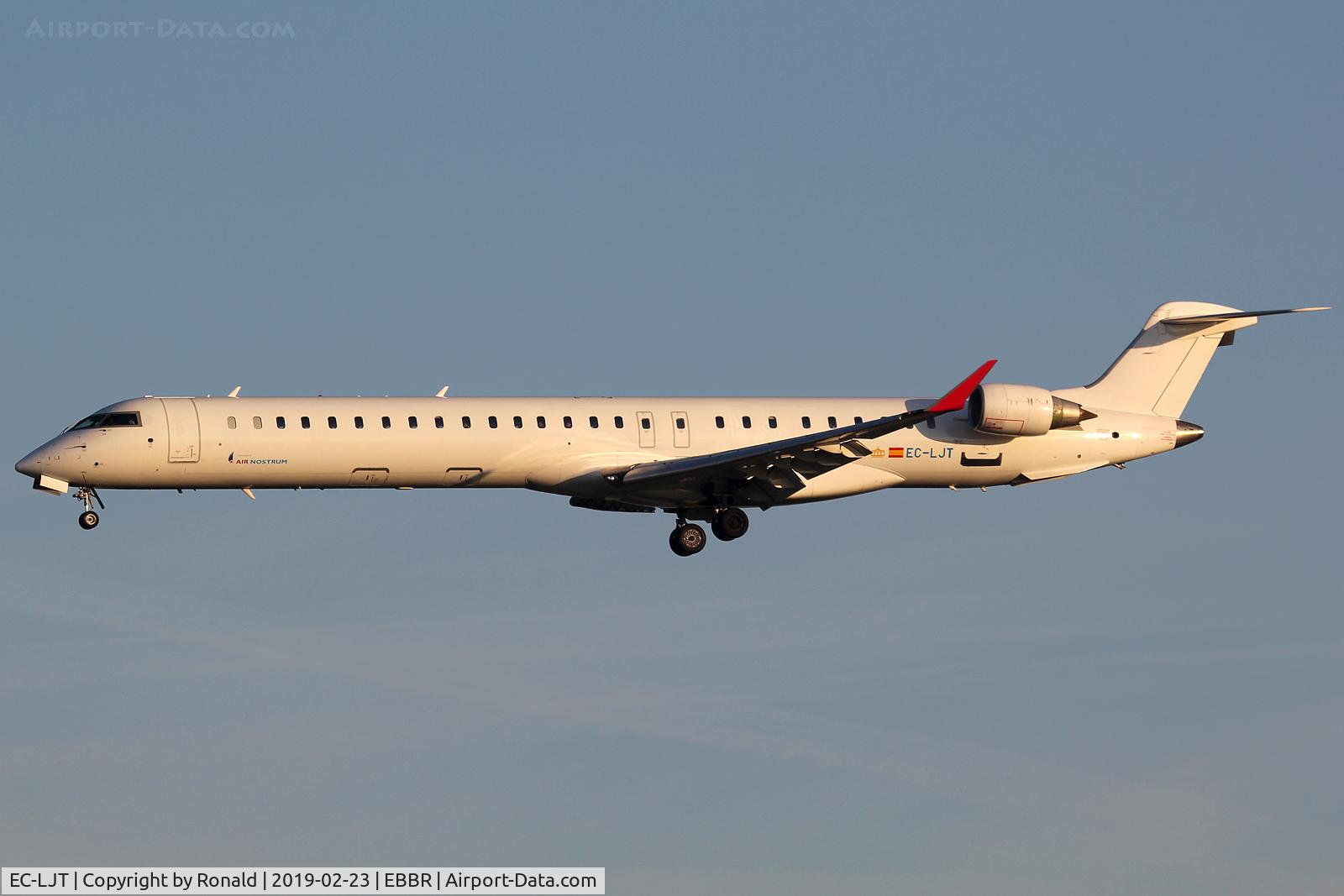 EC-LJT, 2010 Bombardier CRJ-1000ER NG (CL-600-2E25) C/N 19005, at bru