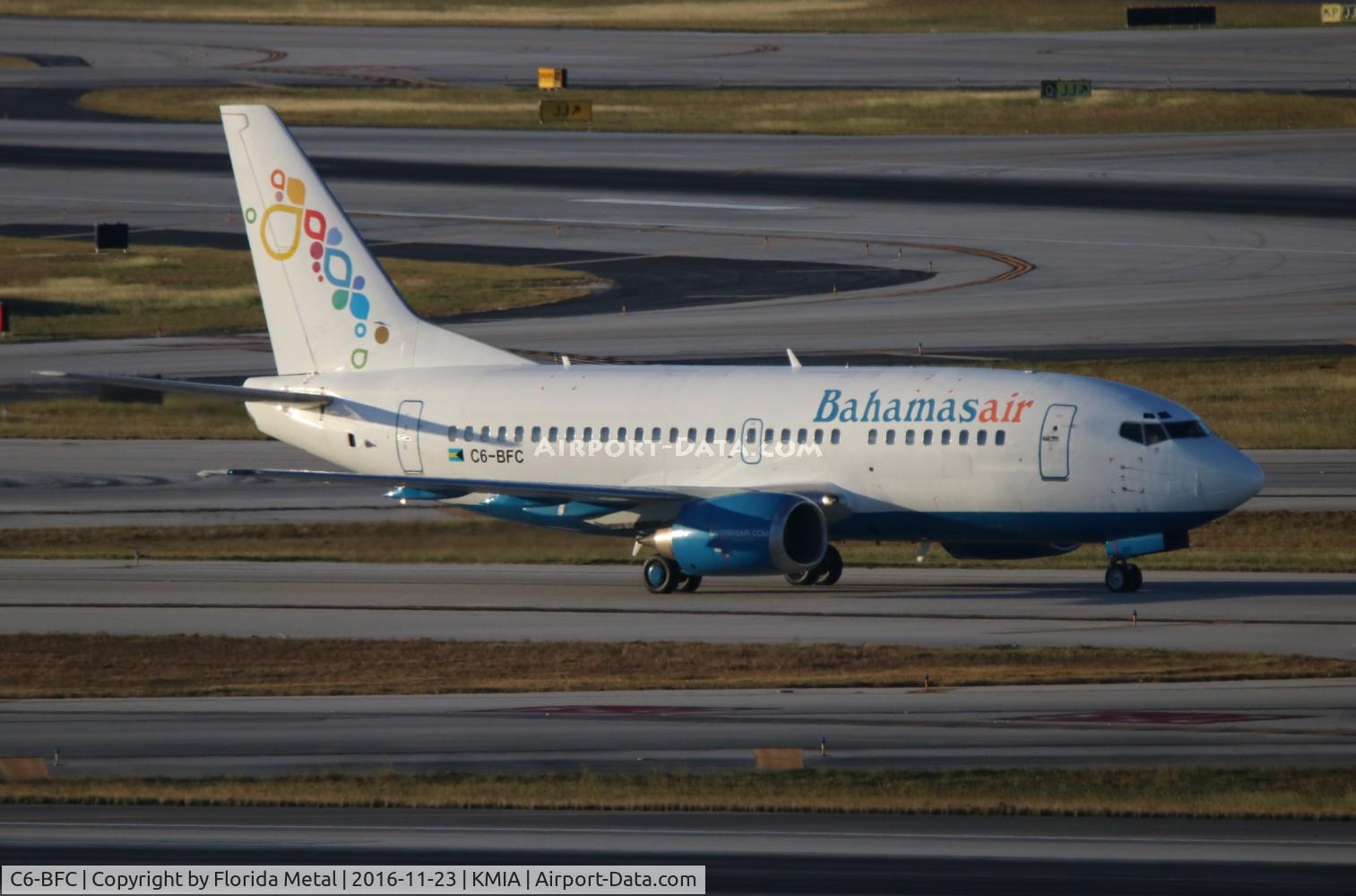 C6-BFC, 1997 Boeing 737-505 C/N 27631, BHS 737-500 zx