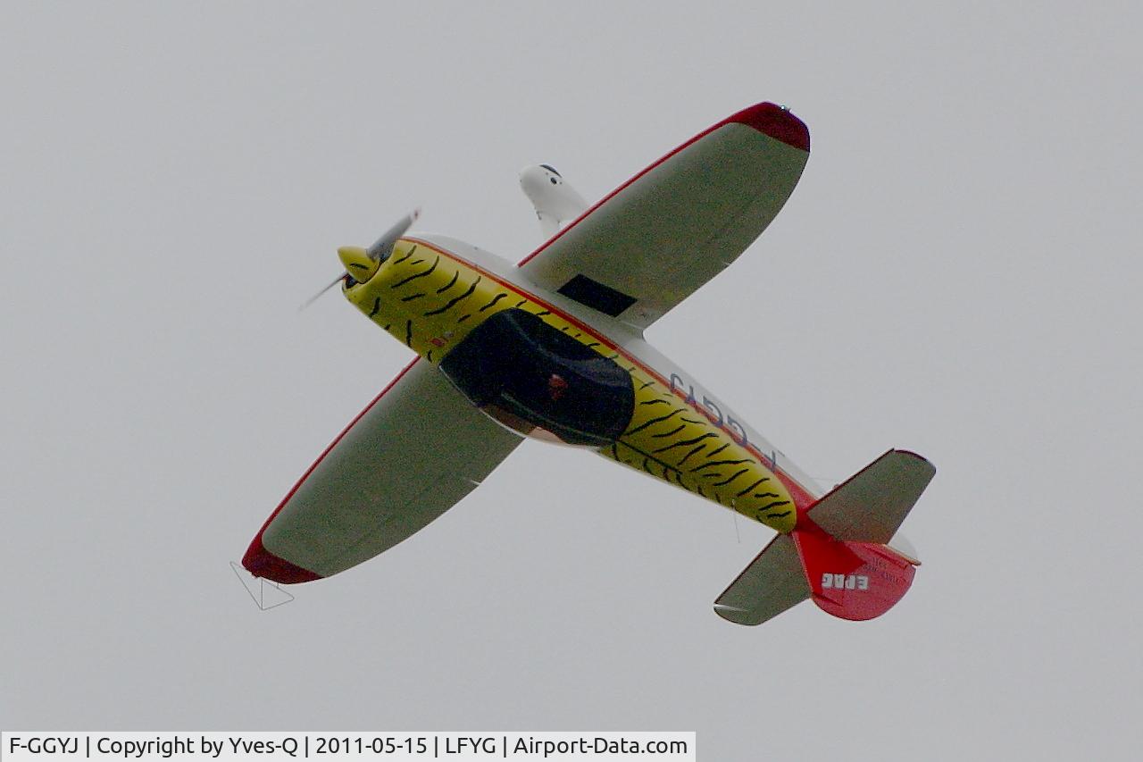 F-GGYJ, Mudry CAP-10B C/N 243, Mudry CAP-10B, On display, Cambrai-Niergnies Airfield (LFYG) open day Tiger Meet 2011
