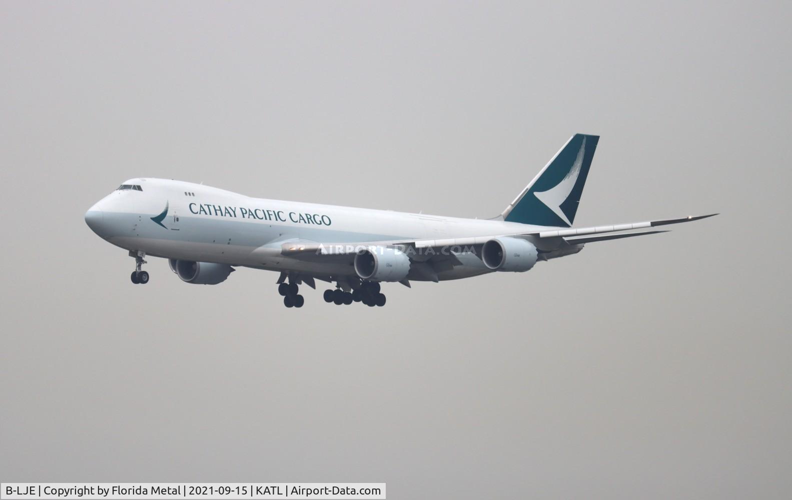 B-LJE, 2011 Boeing 747-867F/SCD C/N 39242, Cathay Cargo 747-8F zx