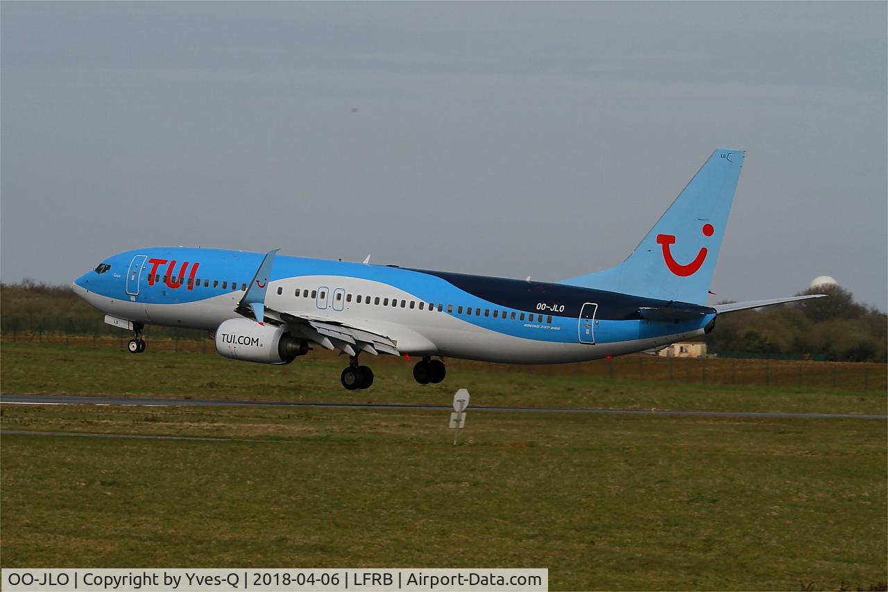 OO-JLO, 2007 Boeing 737-8K5 C/N 34692, Boeing 737-8K5, Landing rwy 25L, Brest-Bretagne airport (LFRB-BES)