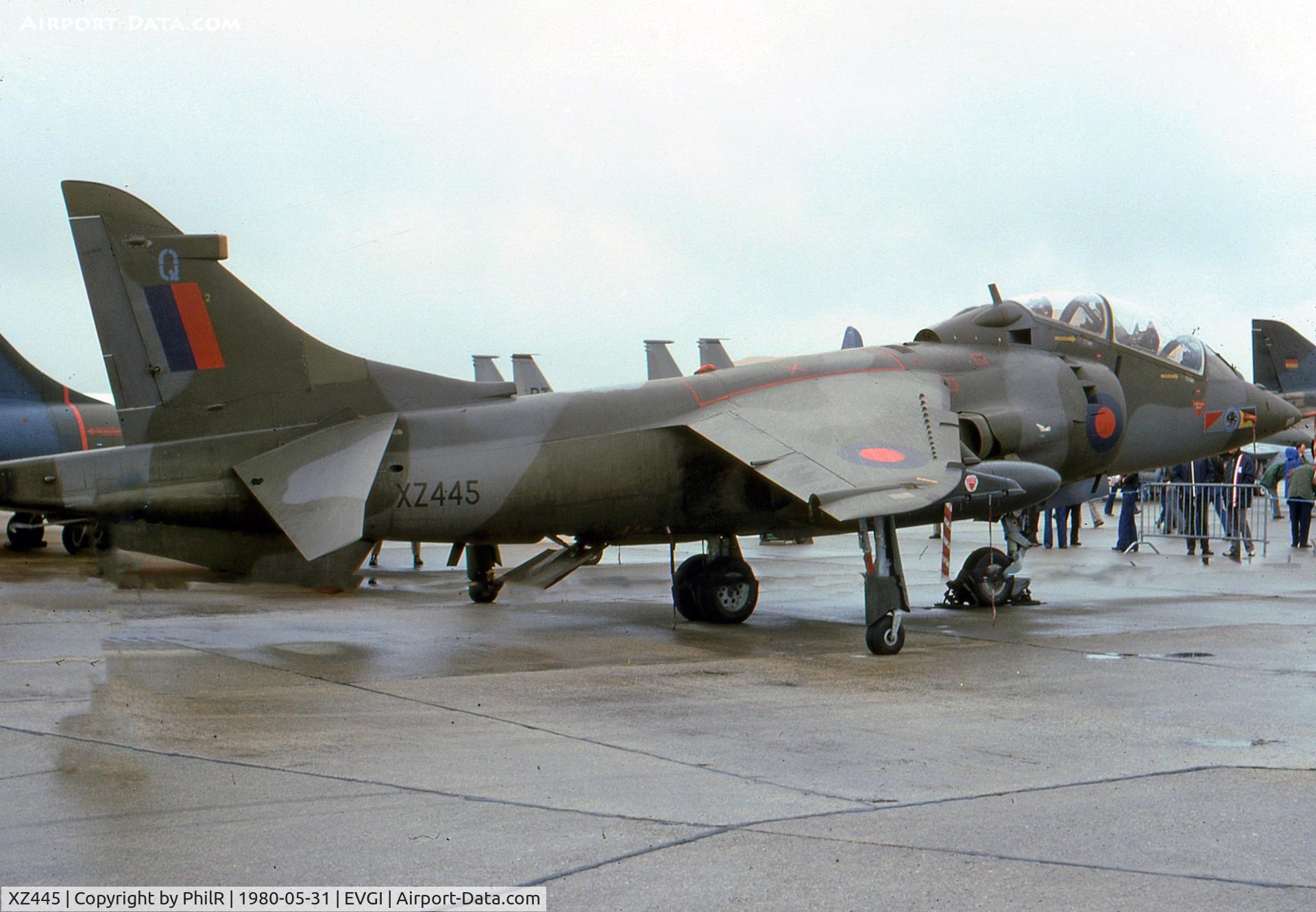XZ445, 1979 British Aerospace Harrier T.4N C/N 212031, XZ445 BAe Harrier T4A RAF IAT