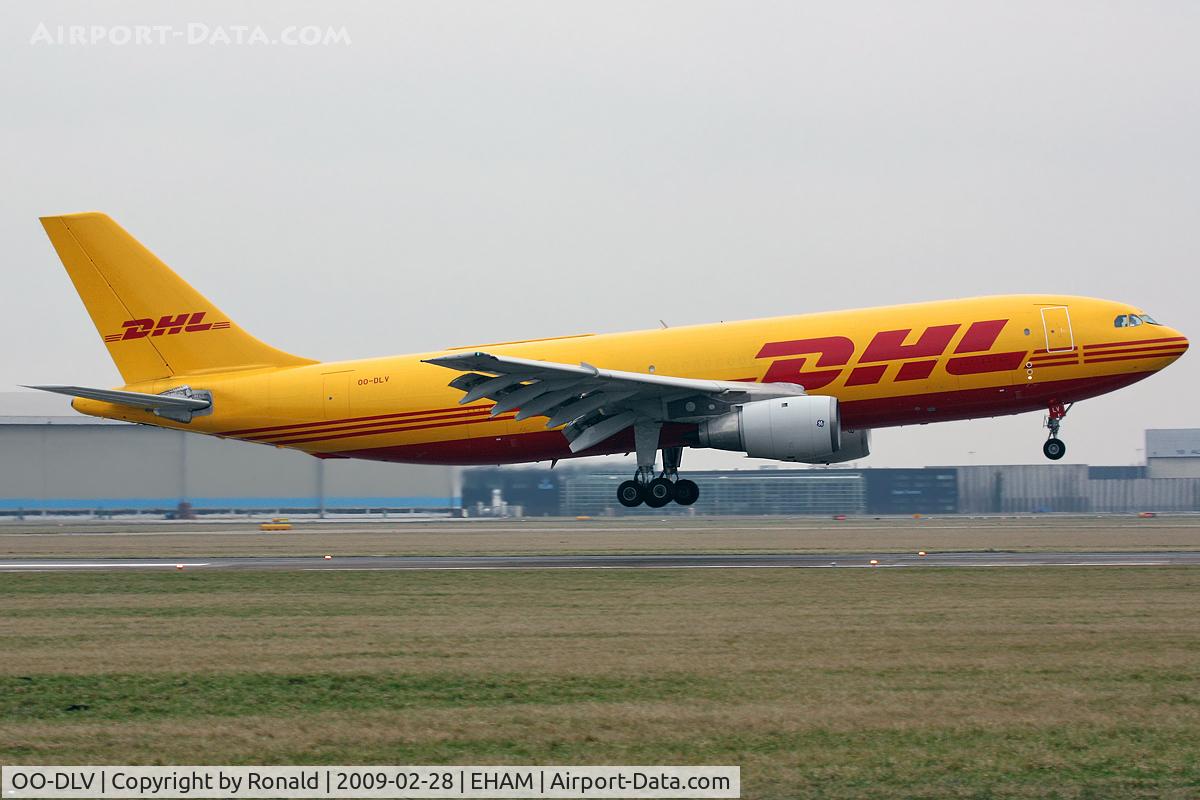OO-DLV, 1981 Airbus A300B4-203(F) C/N 150, at spl