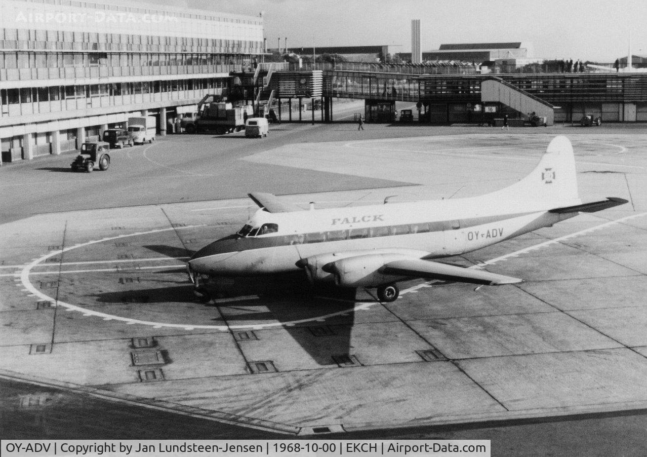 OY-ADV, 1954 De Havilland DH.114 Heron 2E C/N 15054, Heron 2B OY-ADV from Falck Air seen arriving at the terminal stand at Copenhagen-Kastrup Airport in October 1968. Plane built in 1954. Registered as OY-ADV from 1960 to 1970.