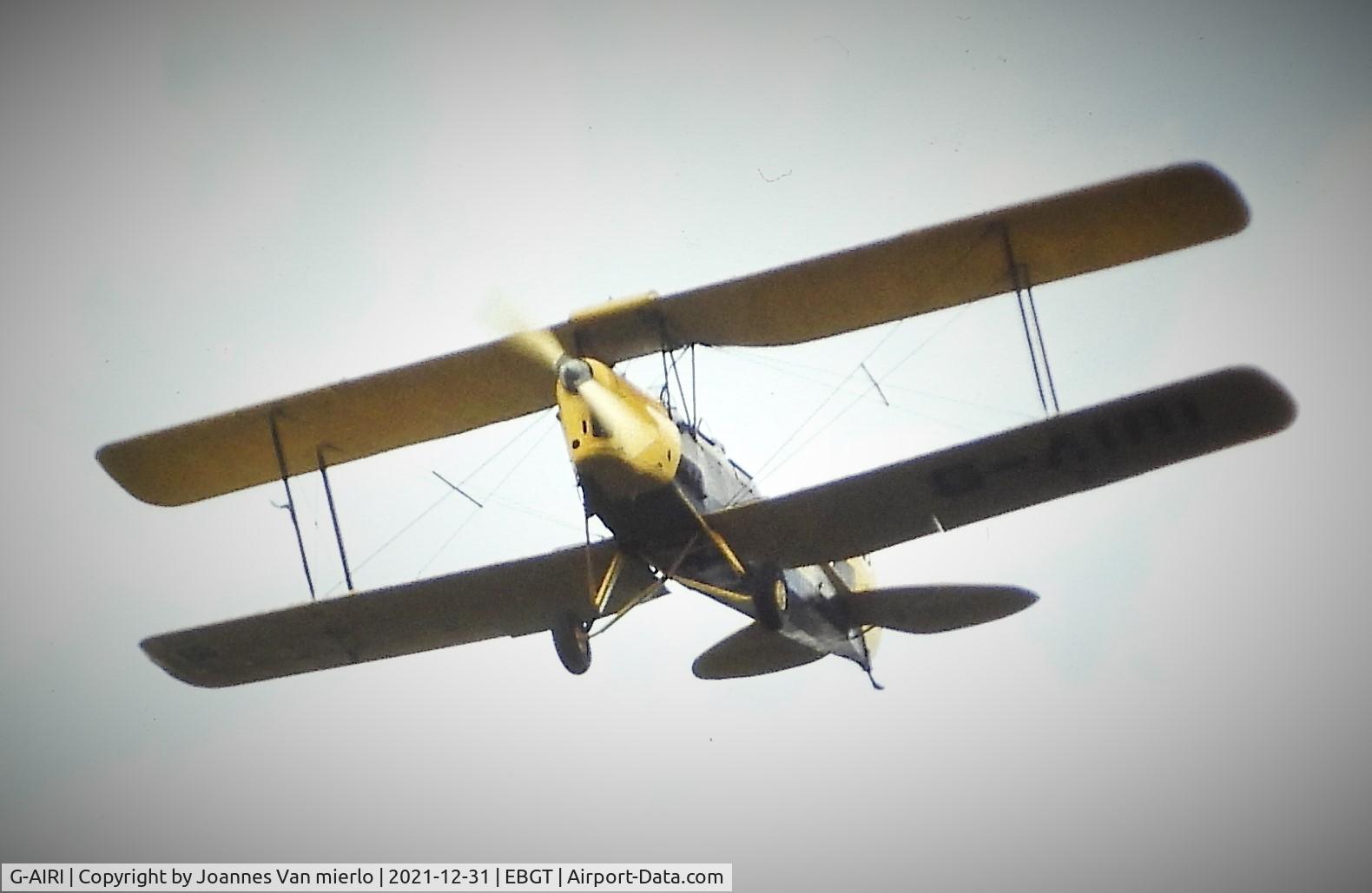 G-AIRI, 1940 De Havilland DH-82A Tiger Moth II C/N 3761, Slide scan