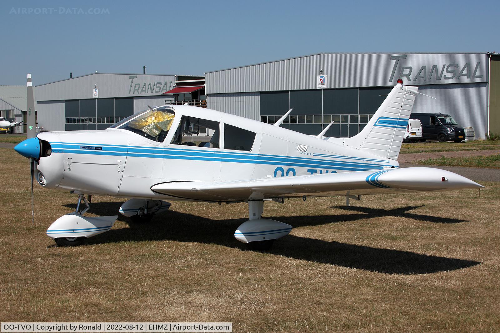 OO-TVO, 1972 Piper PA-28-140 Cherokee F C/N 28-7325008, at ehmz