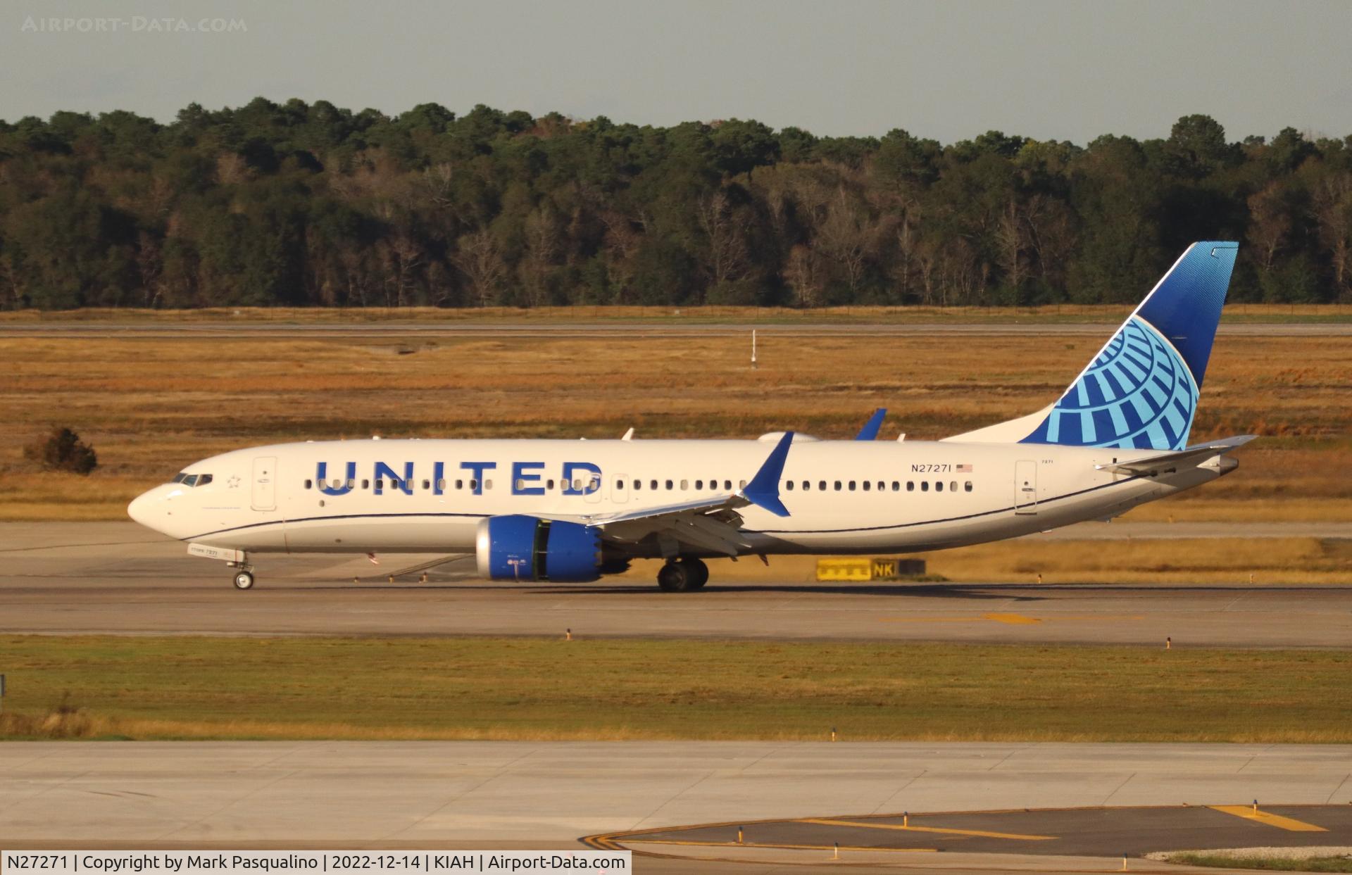 N27271, 2022 Boeing 737-8 MAX C/N 67526, Boeing 737-8 MAX