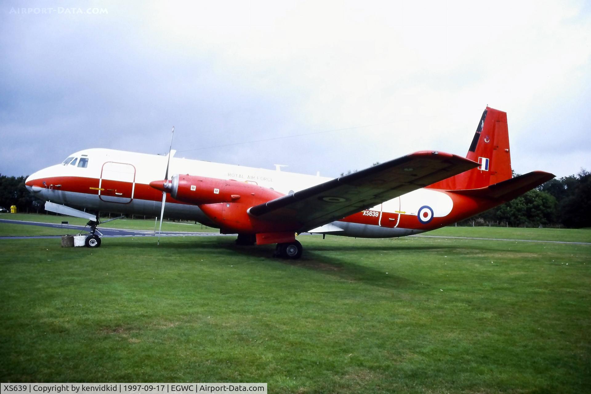 XS639, 1967 Hawker Siddeley HS-780 Andover E3A C/N Set23/BN23, A visit to Cosford in 1997.