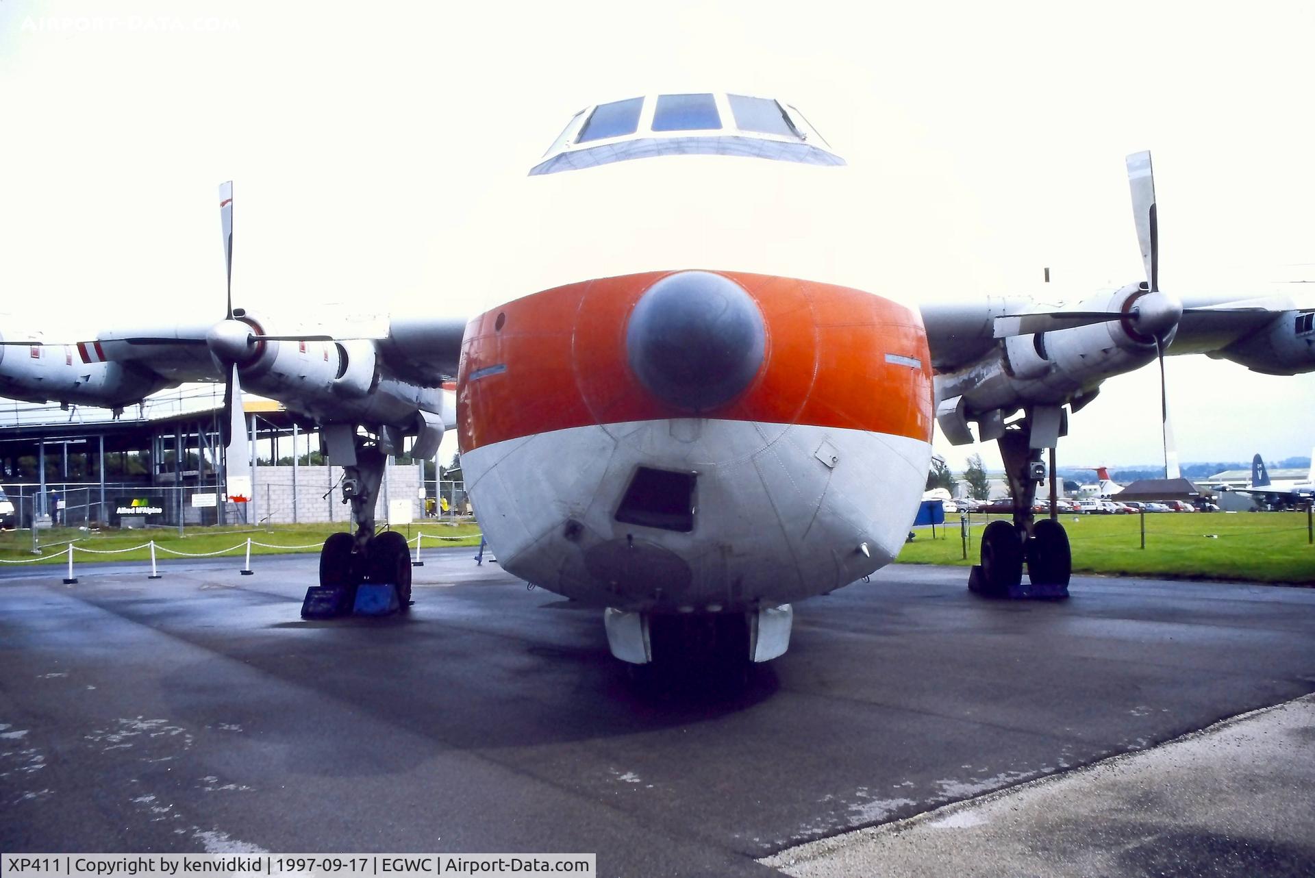 XP411, 1962 Armstrong Whitworth AW-660 Argosy C.1 C/N 6766, A visit to Cosford in 1997.