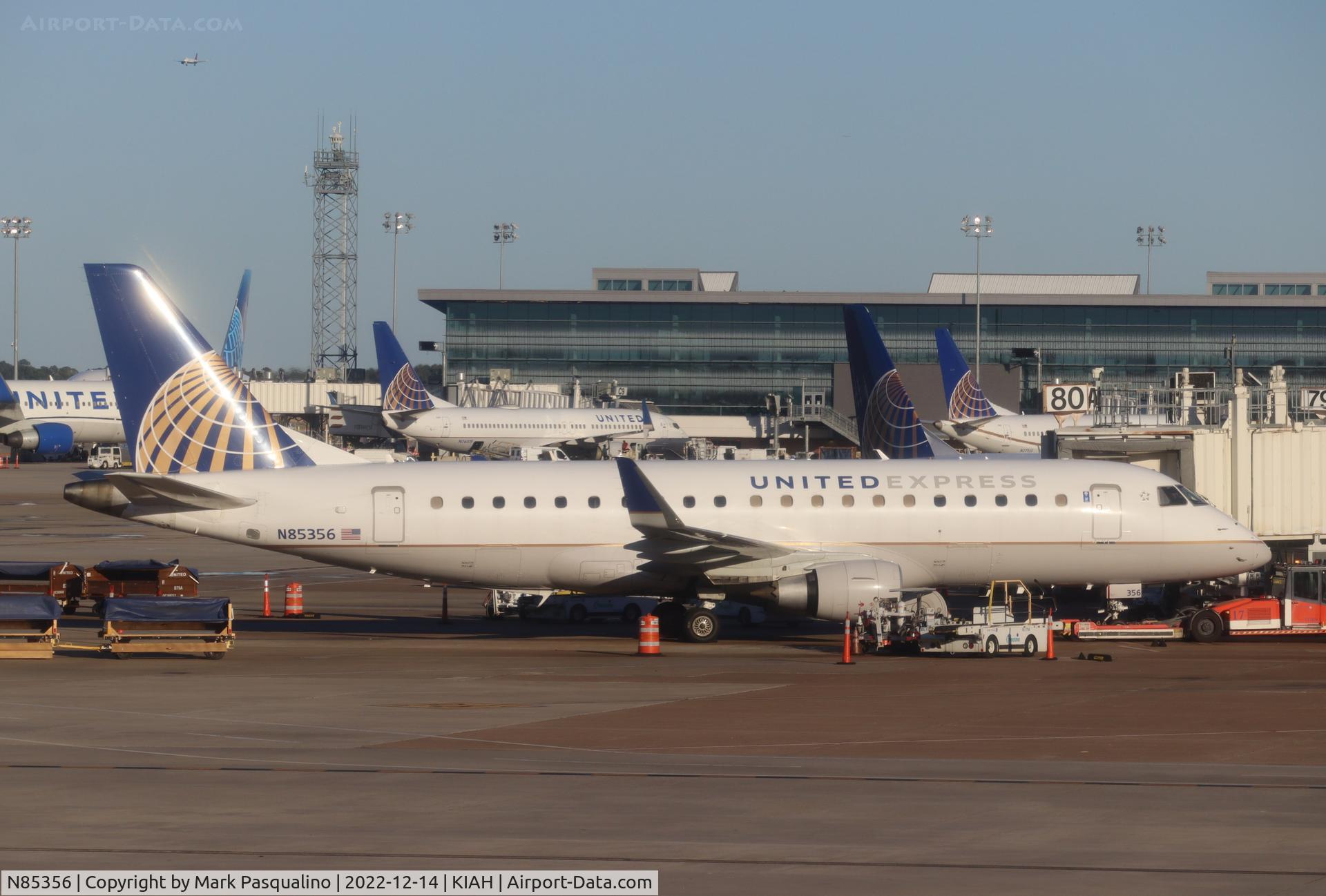 N85356, 2017 Embraer 175LR (ERJ-170-200LR) C/N 17000692, ERJ-170-200LR