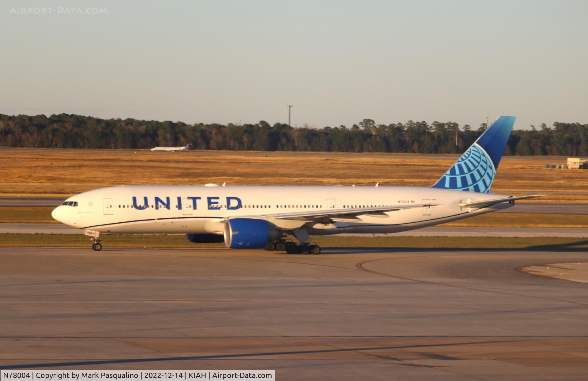 N78004, 1998 Boeing 777-224 C/N 27580, Boeing 777-224