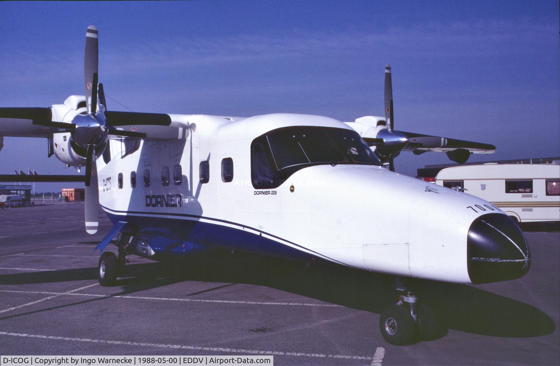 D-ICOG, 1982 Dornier 228-100 C/N 7001, Dornier 228-100 demonstrator at the Internationale Luftfahrtausstellung ILA, Hannover 1988