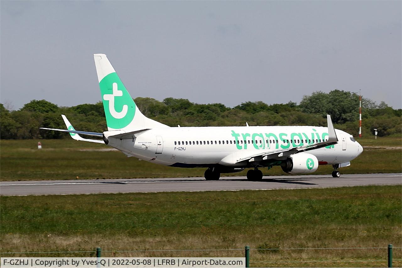 F-GZHJ, 2013 Boeing 737-86J C/N 37778, Boeing 737-86J, Take off run rwy 07R, Brest-Bretagne Airport (LFRB-BES)