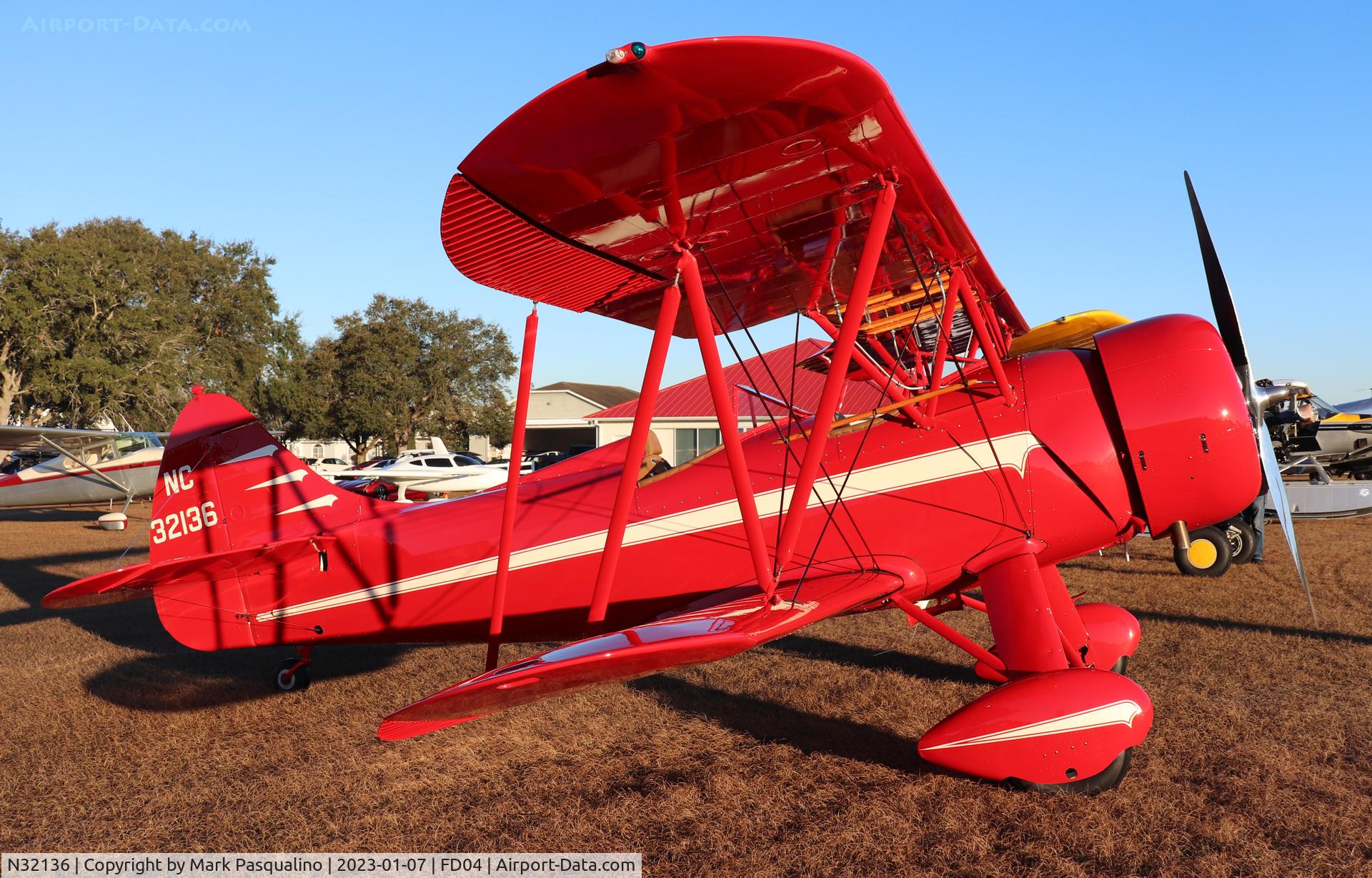N32136, 1941 Waco UPF-7 C/N 5768, Waco UPF-7