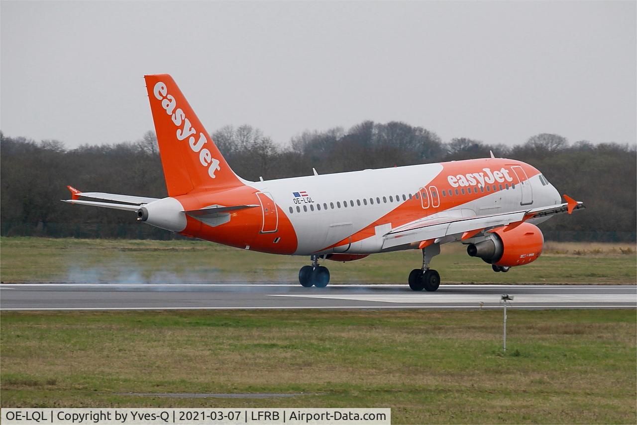 OE-LQL, 2009 Airbus A319-111 C/N 3774, Airbus A319-111, Landing rwy 07R, Brest-Bretagne Airport (LFRB-BES)