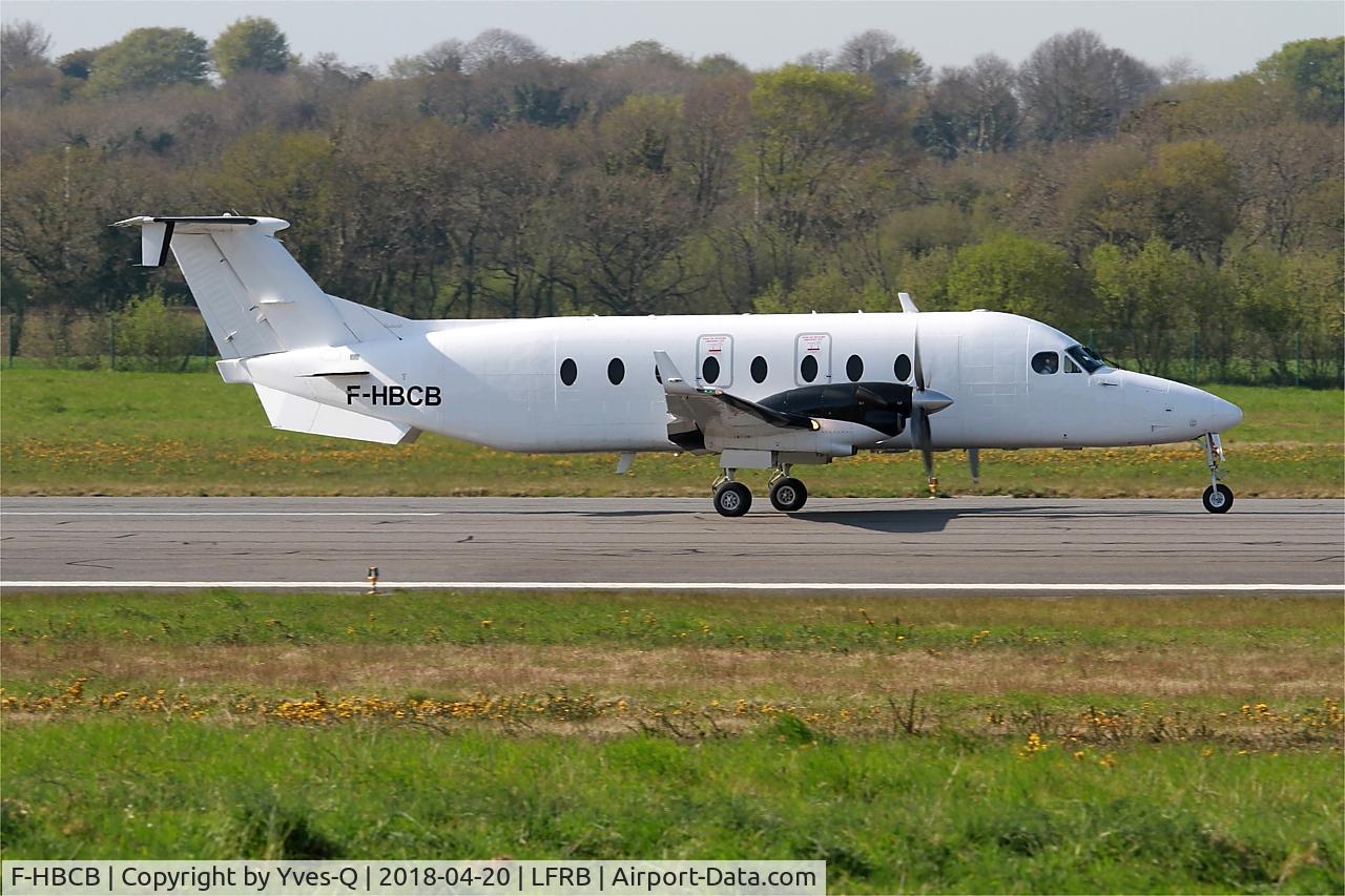 F-HBCB, 1999 Raytheon 1900D C/N UE-390, Raytheon 1900D, Taxiing rwy 25L, Brest-Bretagne airport (LFRB-BES)