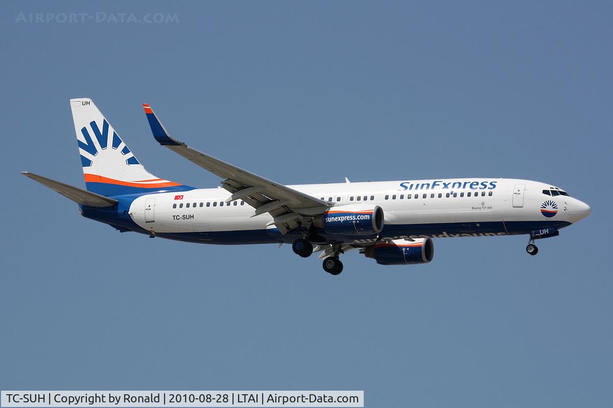 TC-SUH, 2002 Boeing 737-8CX C/N 32366, at ayt