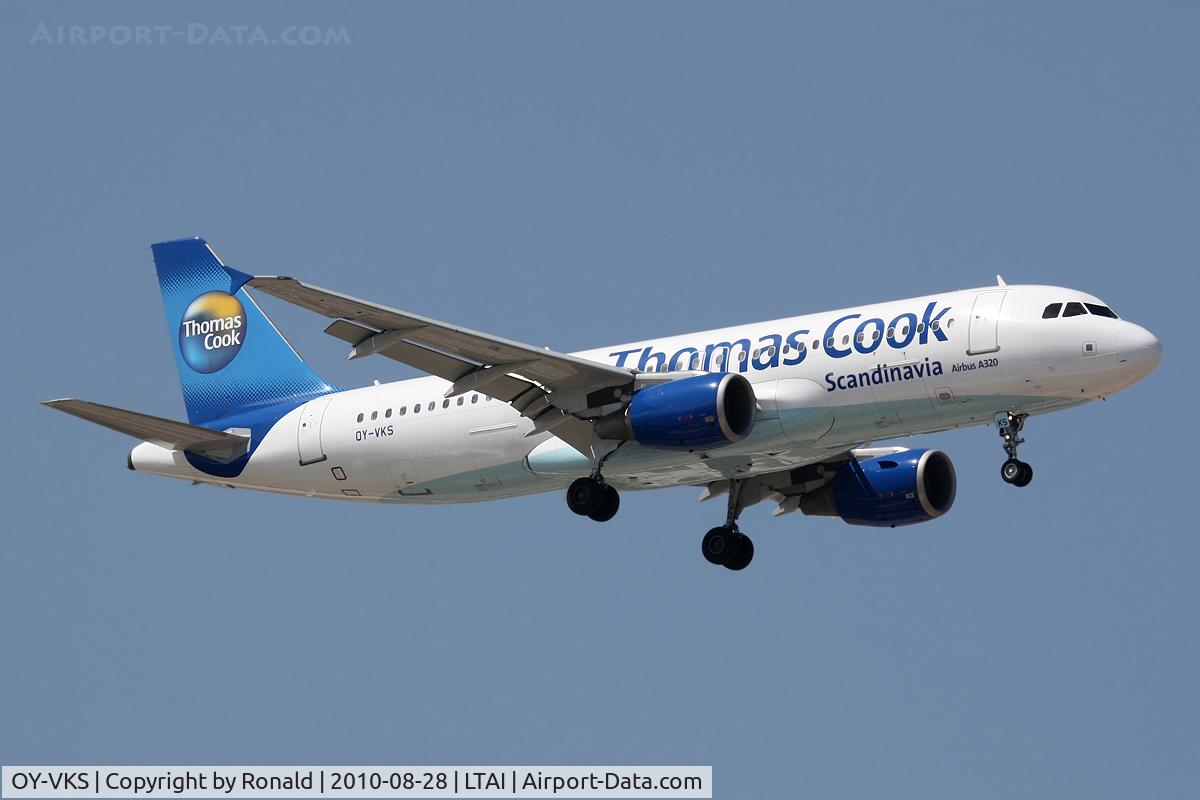 OY-VKS, 2003 Airbus A320-214 C/N 1954, at ayt