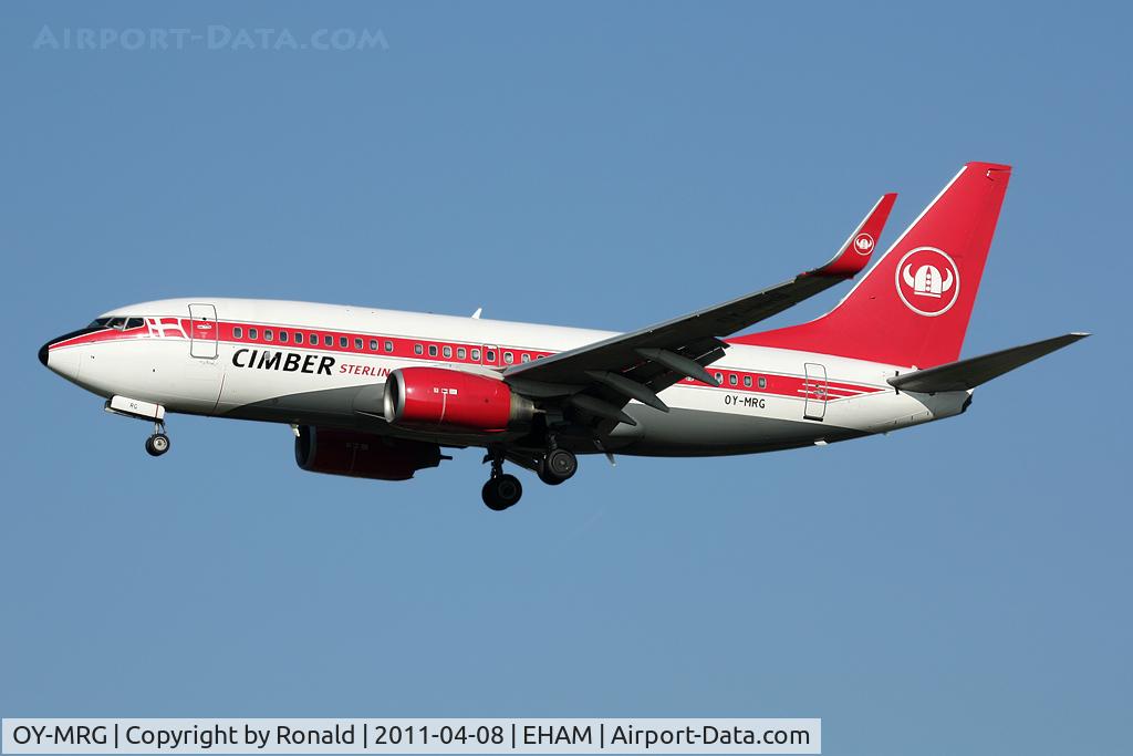 OY-MRG, 1999 Boeing 737-7L9 C/N 28010, at spl