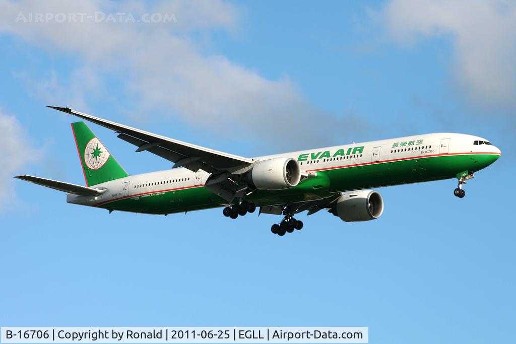 B-16706, 2007 Boeing 777-35E/ER C/N 33750, at lhr