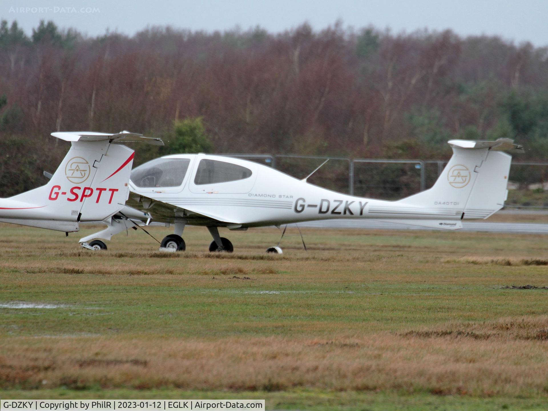G-DZKY, 2008 Diamond DA-40 Diamond Star C/N D4.342, G-DZKY 2008 Diamond DA40 D Diamond Star Blackbushe