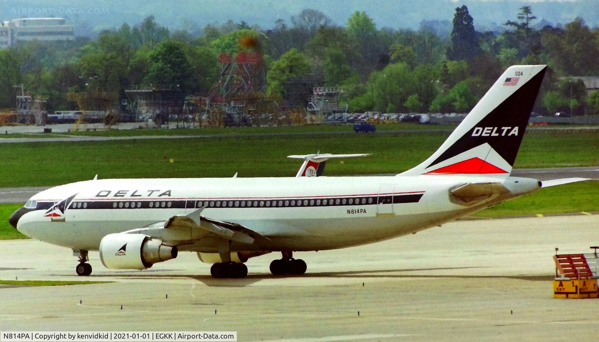 N814PA, 1987 Airbus A310-324 C/N 450, At London Gatwick early 1992.