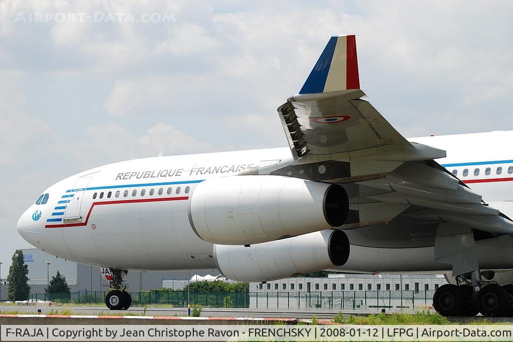F-RAJA, 1995 Airbus A340-212 C/N 075, France Air Force