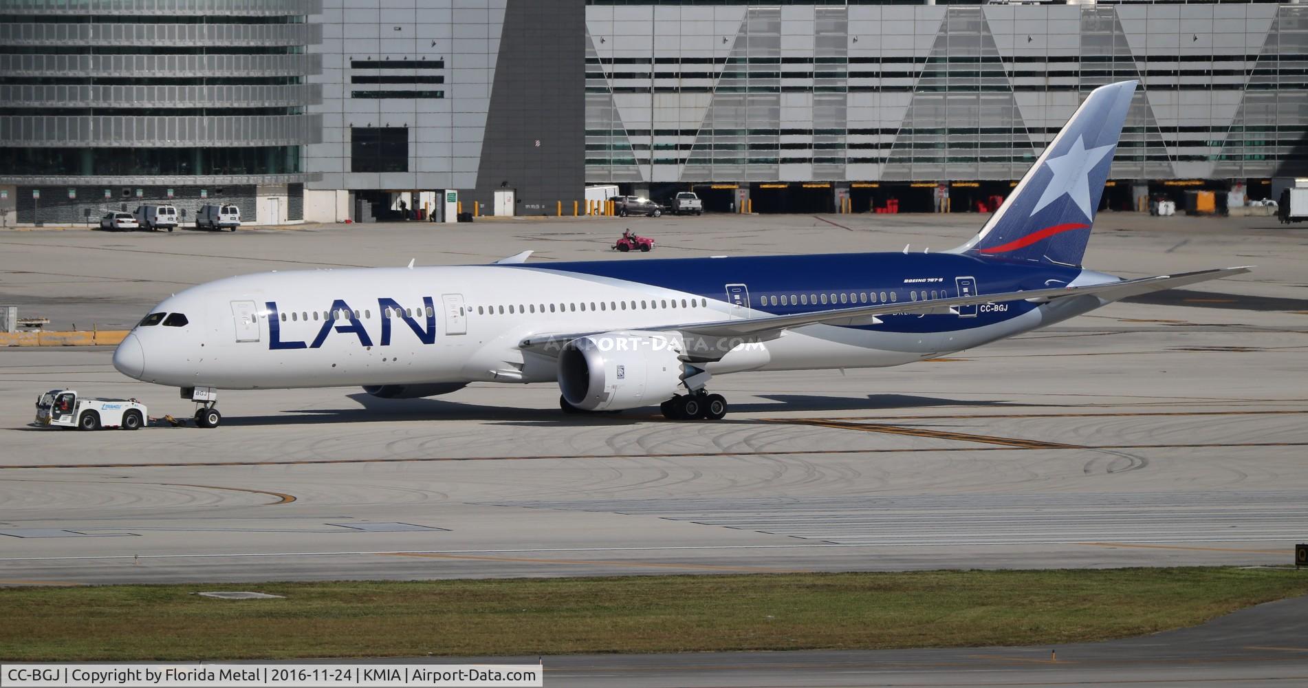 CC-BGJ, 2016 Boeing 787-9 Dreamliner Dreamliner C/N 38467, LATAM 787-9 zx