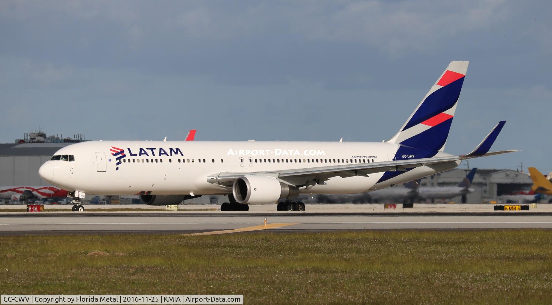 CC-CWV, 2007 Boeing 767-316/ER C/N 35230, LATAM 767-300 zx
