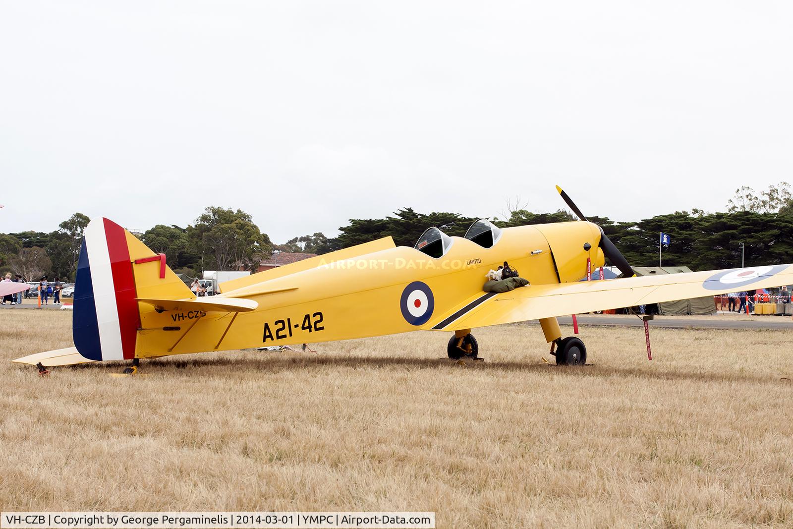 VH-CZB, 1939 De Havilland DH-94 Moth C/N 94067, Airshow.