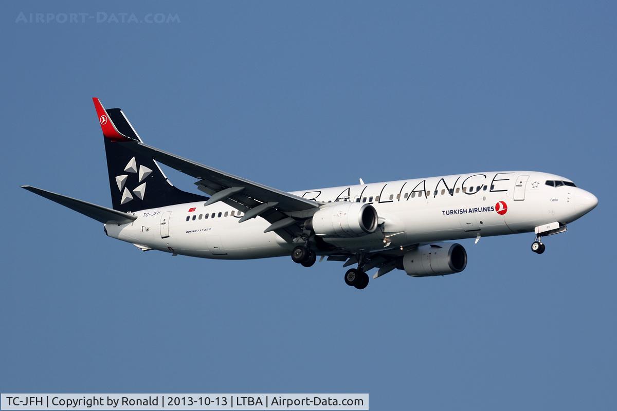 TC-JFH, 1998 Boeing 737-8F2 C/N 29770, at ist