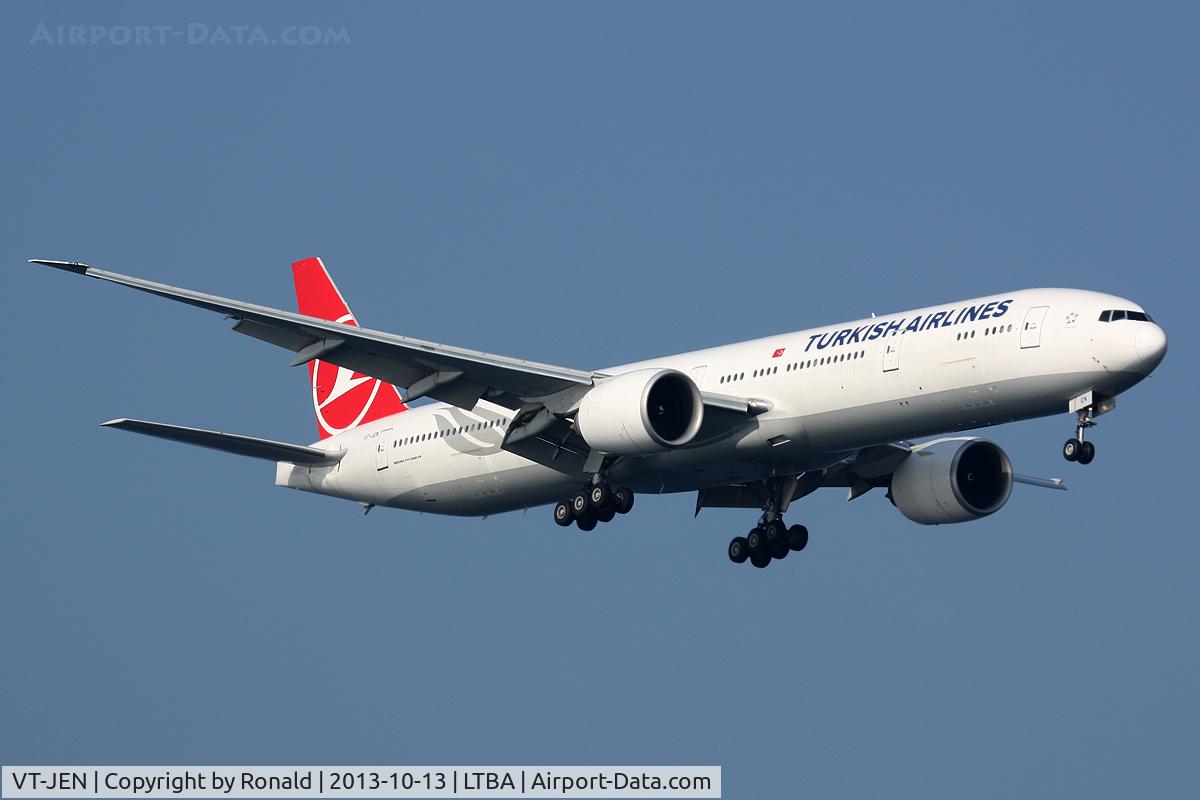 VT-JEN, 2007 Boeing 777-35R/ER C/N 35157, at ist