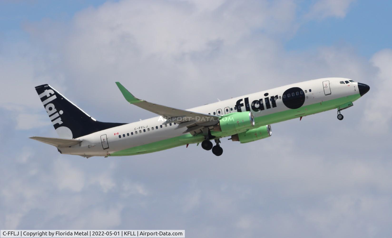C-FFLJ, 2011 Boeing 737-86J C/N 37760, Flair 737-800 zx