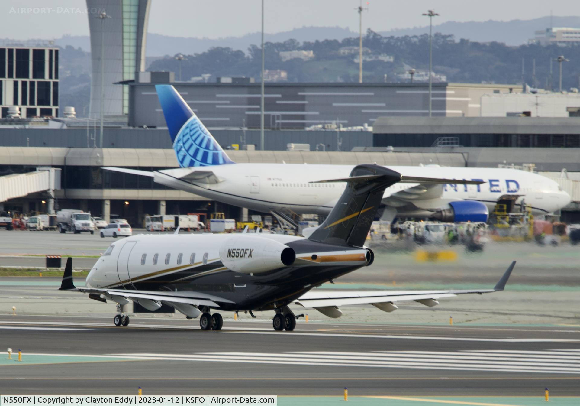 N550FX, 2013 Bombardier Challenger 300 (BD-100-1A10) C/N 20391, SFO 2023.