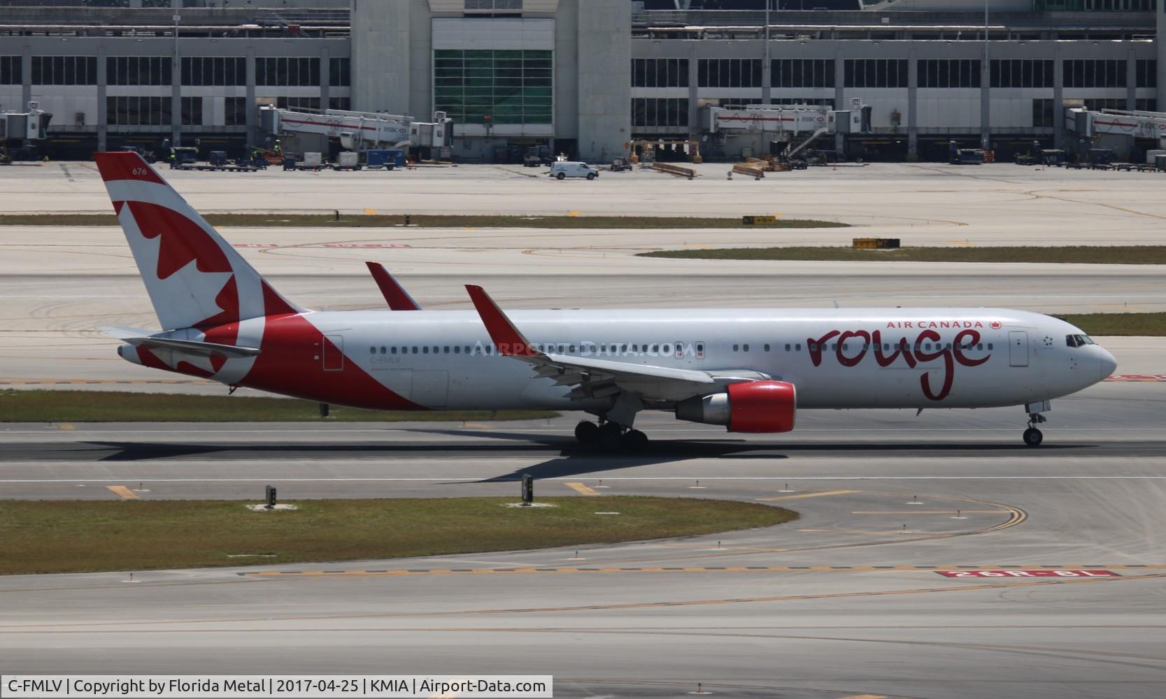 C-FMLV, 1996 Boeing 767-316/ER C/N 26327/621, Rouge 767-300 zx