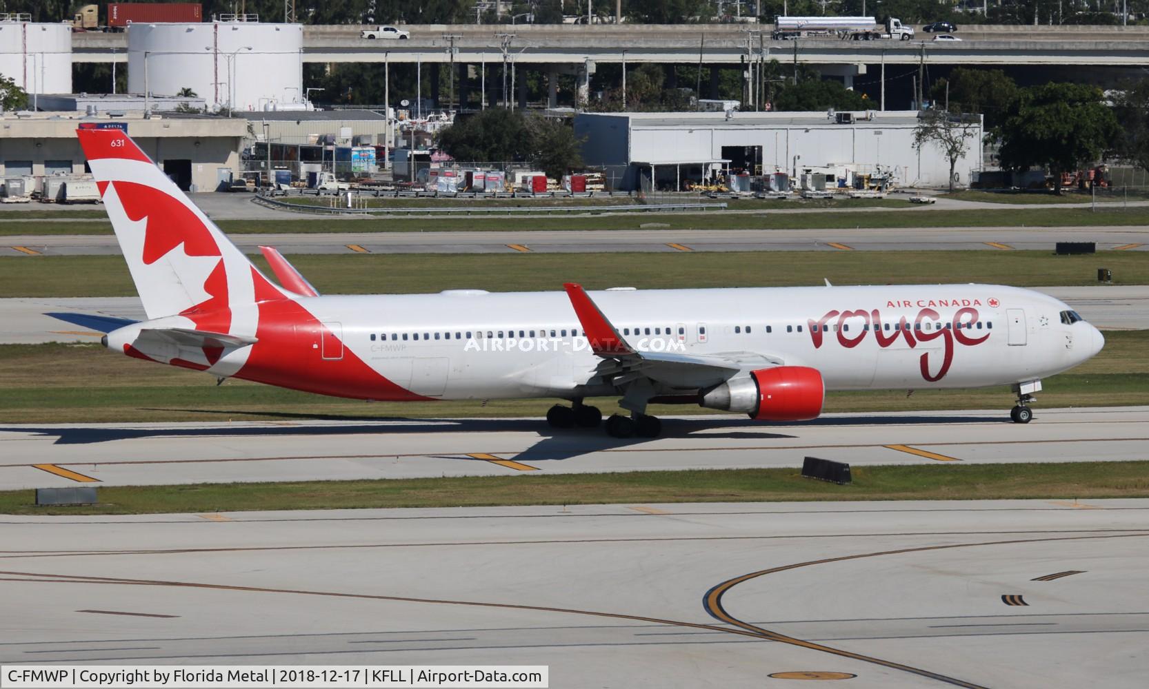 C-FMWP, 1993 Boeing 767-333/ER C/N 25583, Rouge 767-300 zx